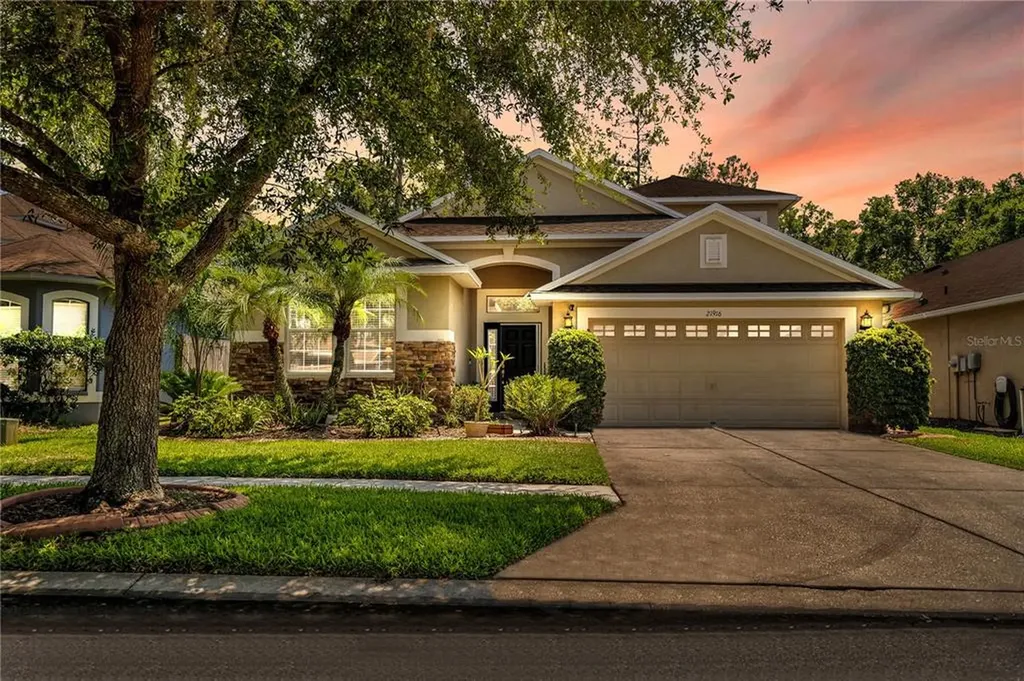 21916 Waverly Shores Lane Land O Lakes FL 34637