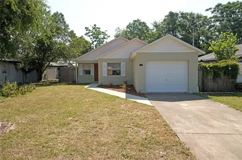 818 N Rockingham Avenue Tavares FL 32778