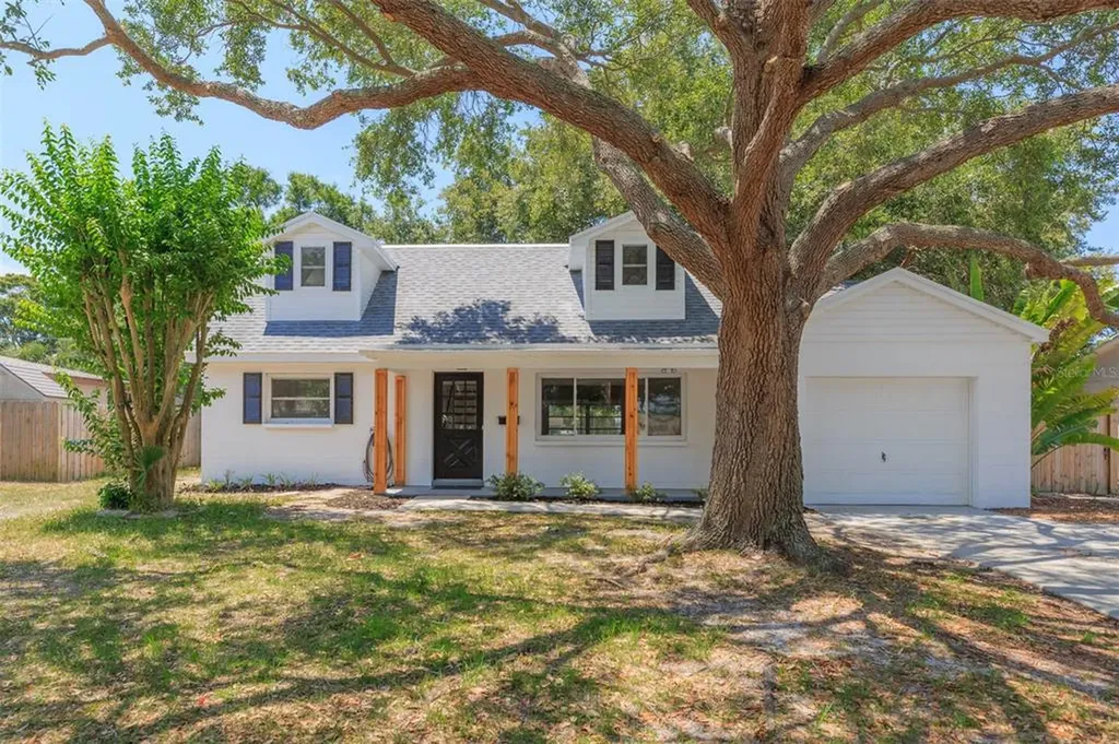 5950 35th Avenue N St Petersburg FL 33710