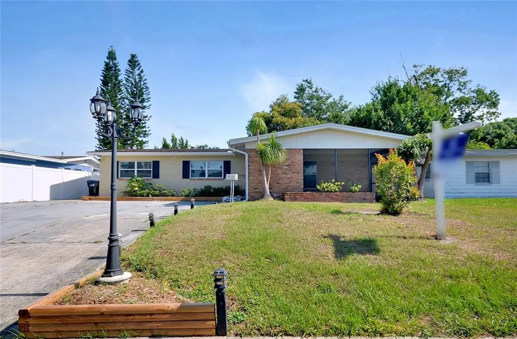 757 Evangeline Avenue Orlando FL 32809