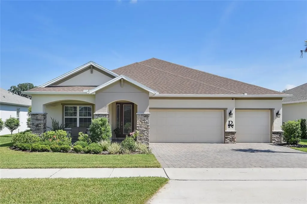 208 Lemonleaf Lane Oviedo FL 32765