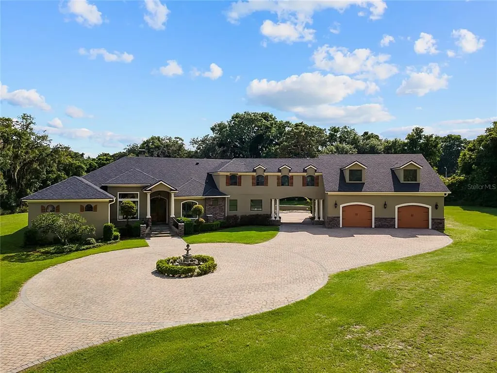 99 Horse Lovers Lane Altamonte Springs FL 32714