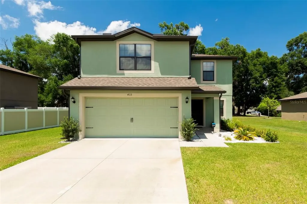 433 Country View Circle Deland FL 32720