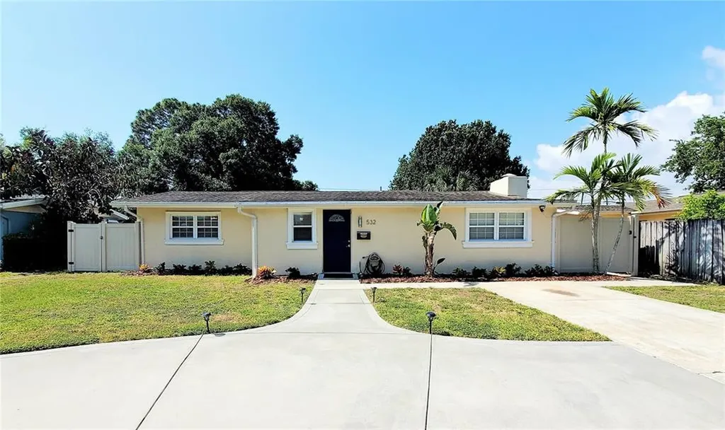 532 43rd Avenue NE St Petersburg FL 33703