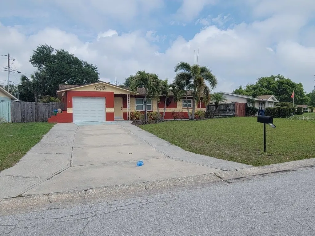 7555 117th Street Seminole FL 33772