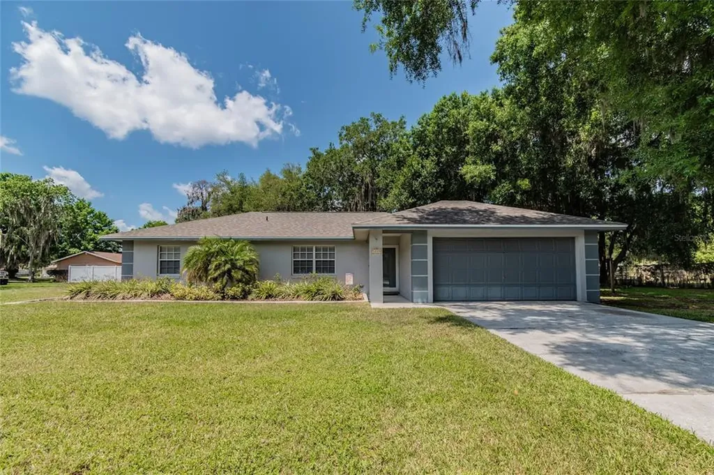 5089 Rock Glen Turn Mulberry FL 33860