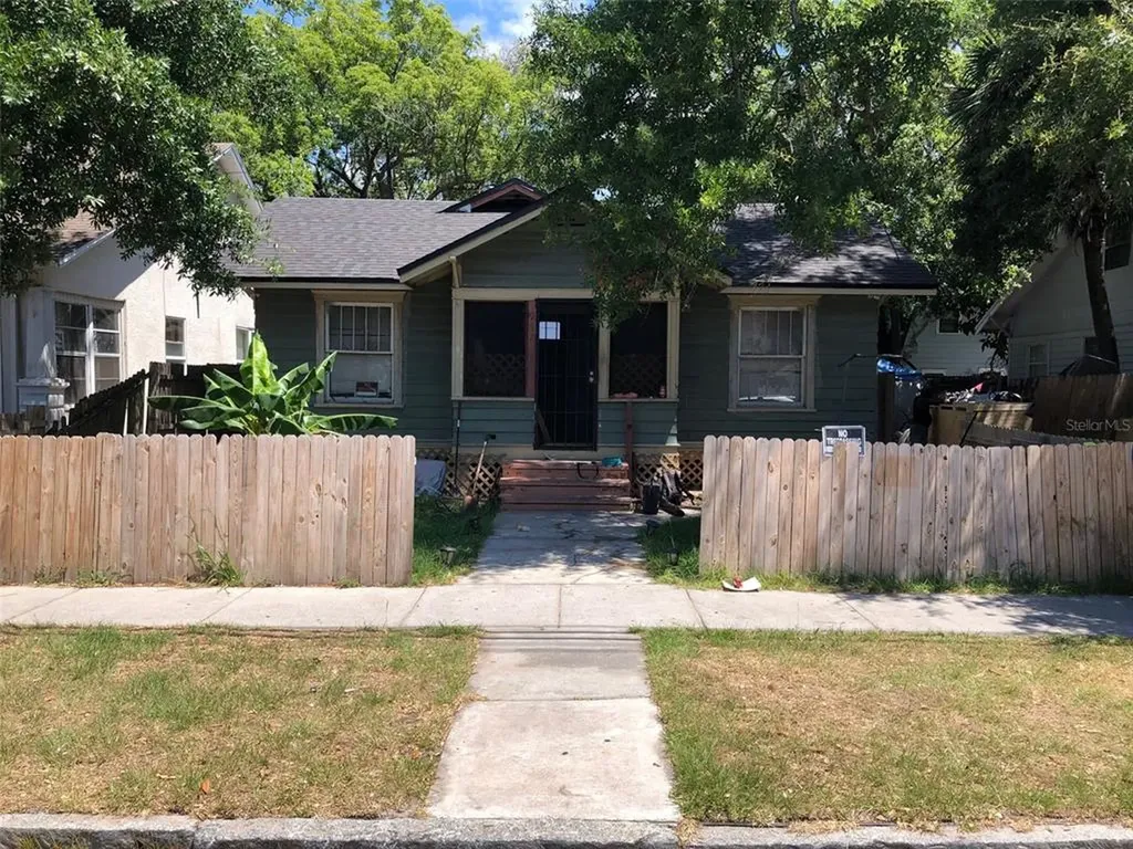 967 13th Avenue S St Petersburg FL 33705