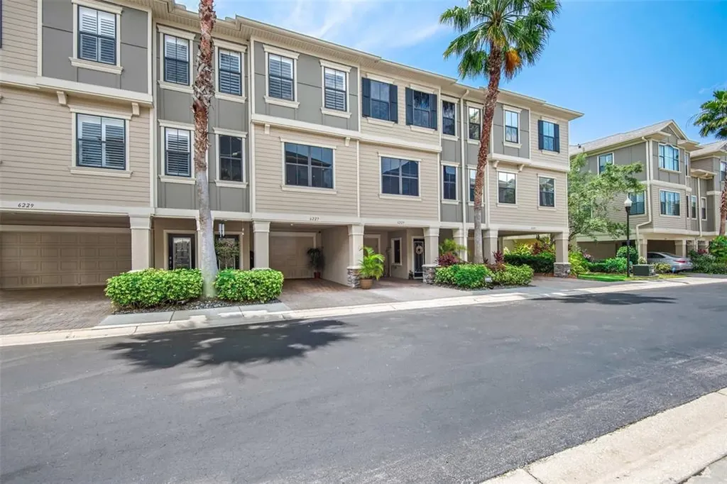 6227 Anhinga Place Tampa FL 33615
