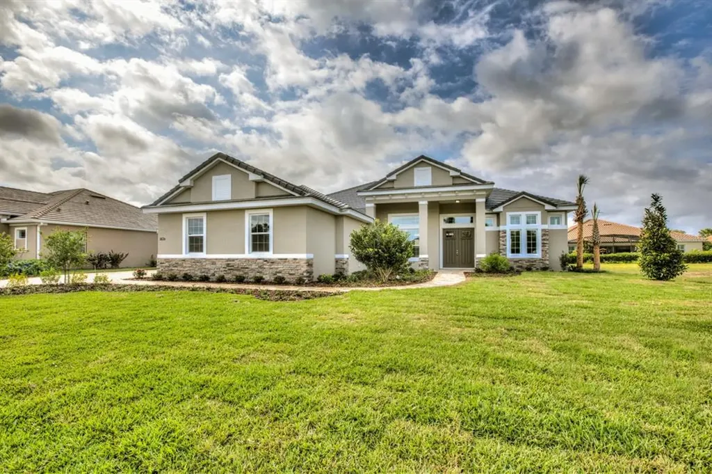 3063 Murano Court Mount Dora FL 32757