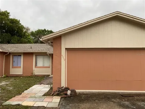 4812 Willow Run W Orlando FL 32808