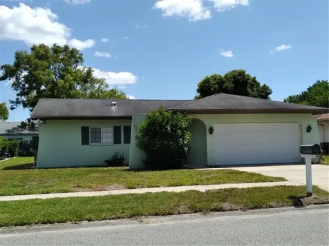 8600 Seeley Lane Hudson FL 34667