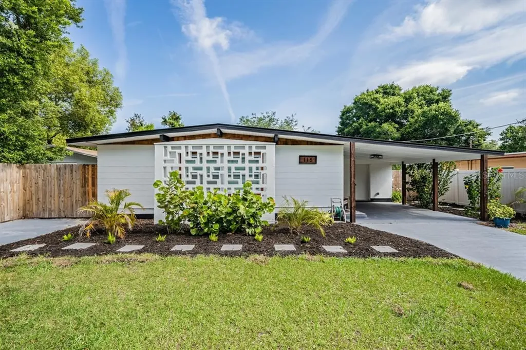 115 W Knollwood Street Tampa FL 33604