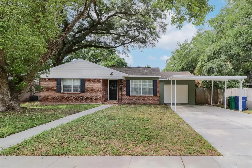 4011 W Azeele Street Tampa FL 33609