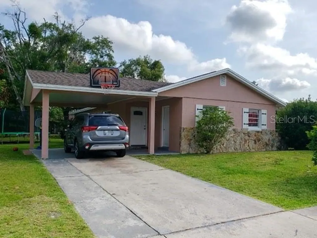 413 Tarpon Street Kissimmee FL 34744