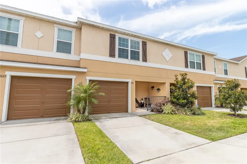 7221 Sterling Point Court Gibsonton FL 33534