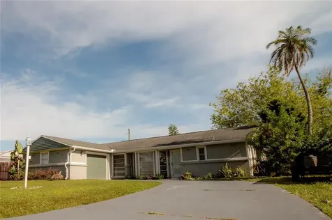 4644 Orlando Circle Bradenton FL 34207