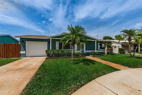 5711 57th Avenue N St Petersburg FL 33709