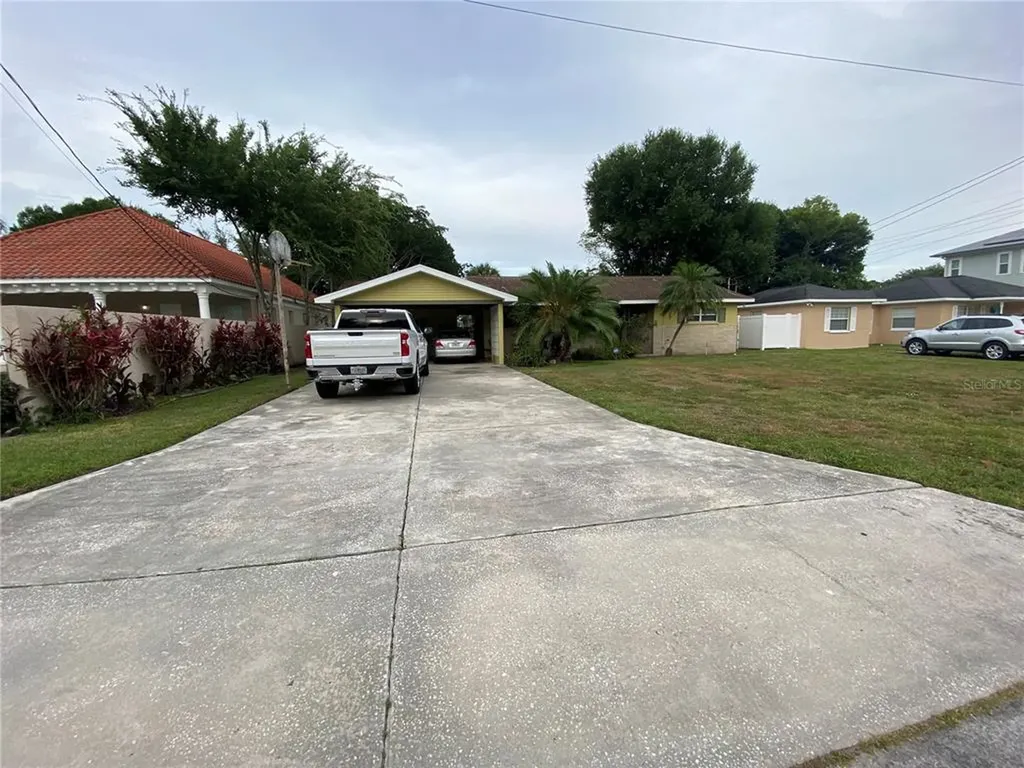 809 N Bradford Avenue Tampa FL 33609