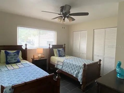 718 Birdsong Lane Sarasota FL 34242