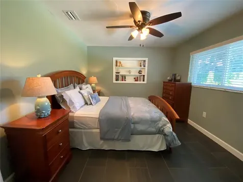718 Birdsong Lane Sarasota FL 34242
