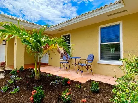 718 Birdsong Lane Sarasota FL 34242