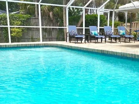 718 Birdsong Lane Sarasota FL 34242