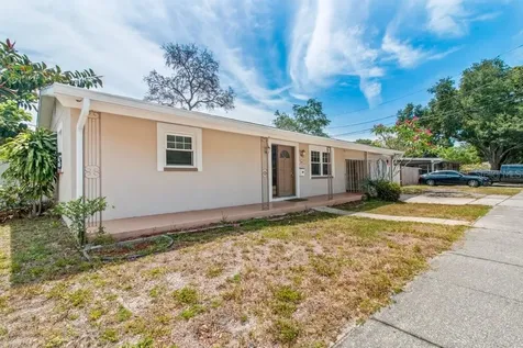 8475 6th Street N St Petersburg FL 33702
