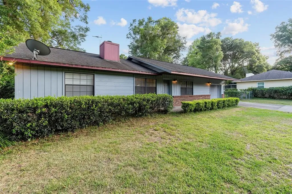 3260 NE 45th Street Ocala FL 34479