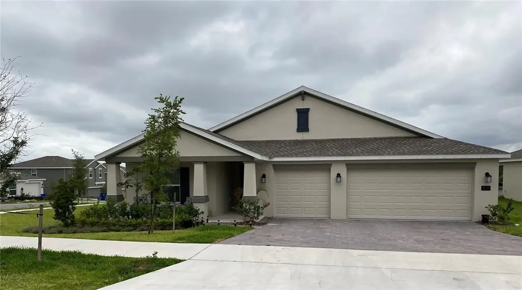 831 Carmillion Court Groveland FL 34736