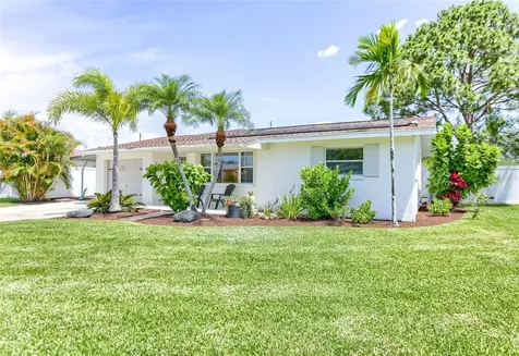 743 44th Avenue NE St Petersburg FL 33703