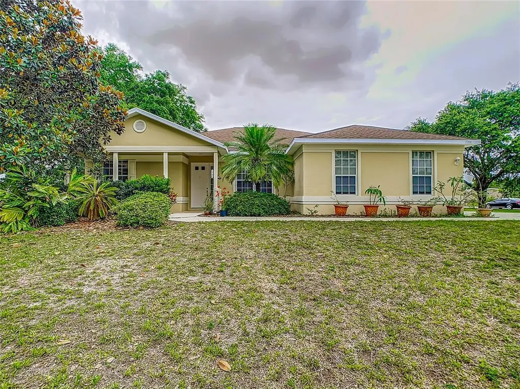 7706 235th Street E Myakka City FL 34251