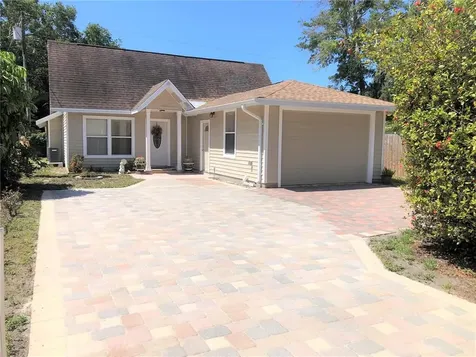 1860 30th Avenue N St Petersburg FL 33713