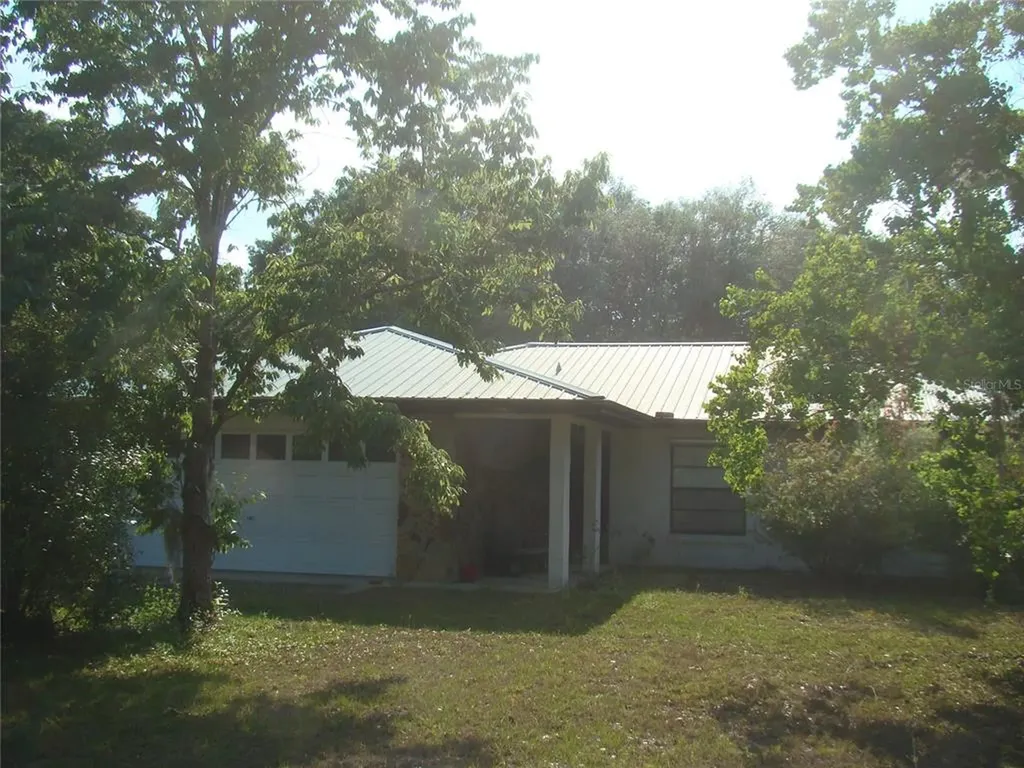 1740 Holy Cow Road Polk City FL 33868