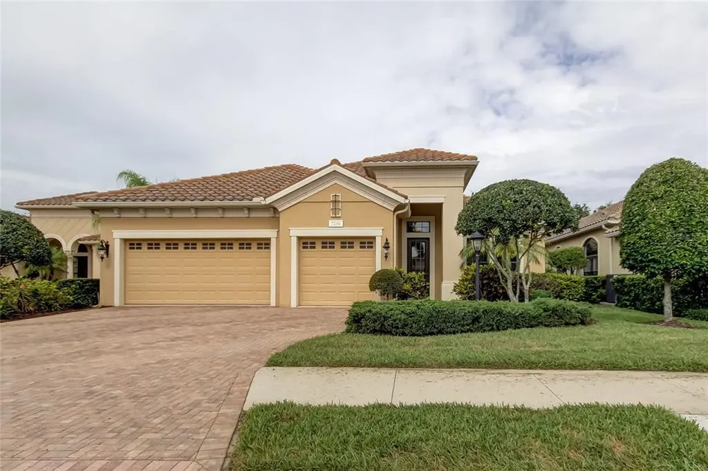 7246 Lake Forest Glen Lakewood Ranch FL 34202
