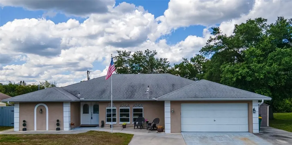 10356 Greenway Avenue Englewood FL 34224