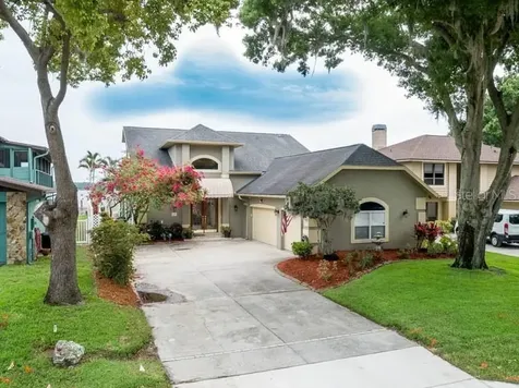137 Lake Shore Drive N Palm Harbor FL 34684