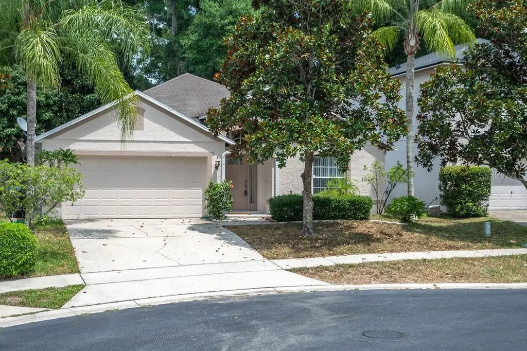 4033 Lakeside Reserve Court Orlando FL 32810