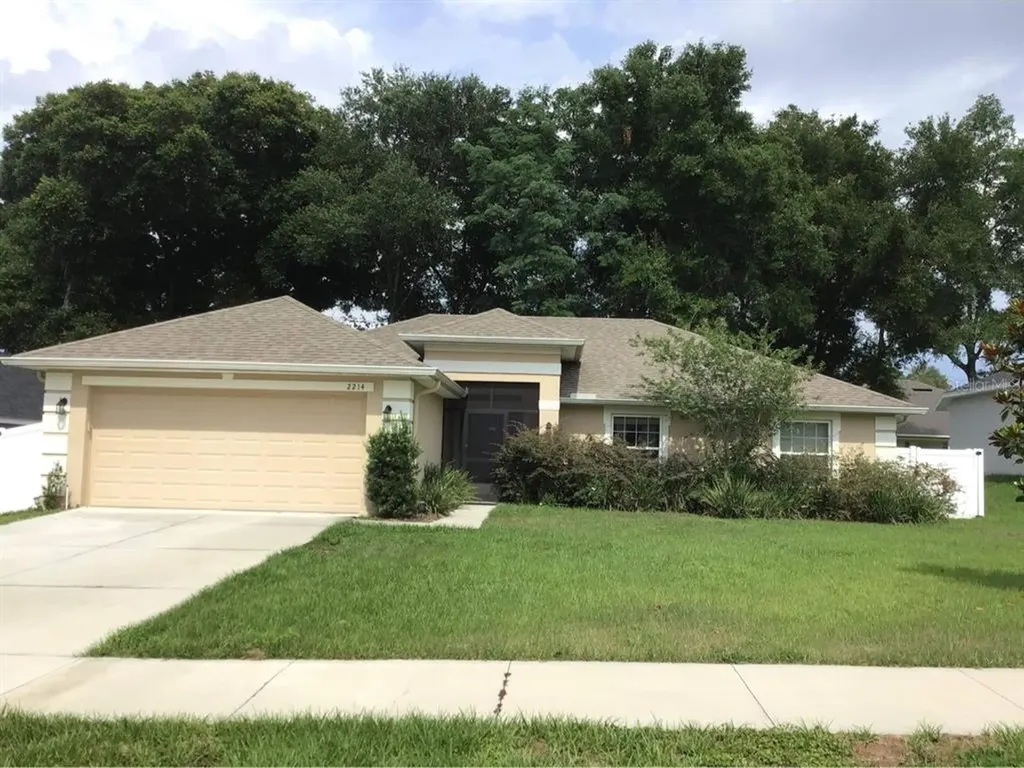 2214 Angel Fish Loop Leesburg FL 34748