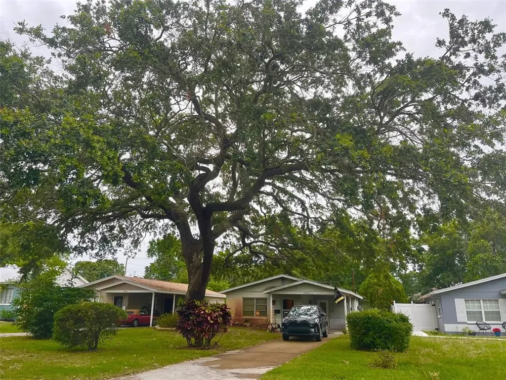 2856 24th Avenue N St Petersburg FL 33713
