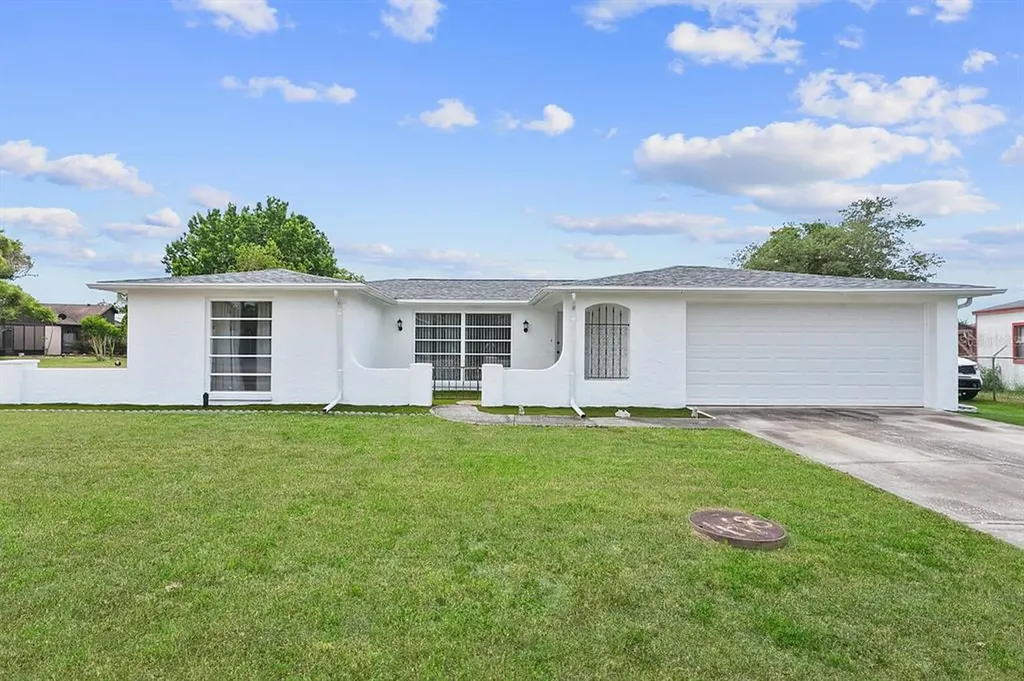 9505 Lake Chrise Lane Port Richey FL 34668