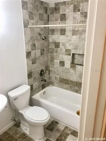 3230 NW 51st Place Gainesville FL 32605