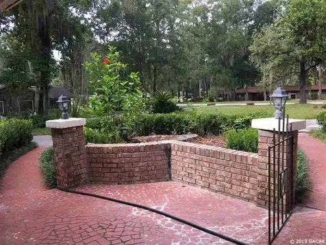 9221 NW 9th Avenue Gainesville FL 32606