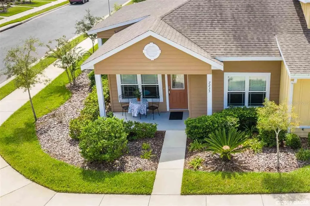 2235 NW 52nd Place Gainesville FL 32605