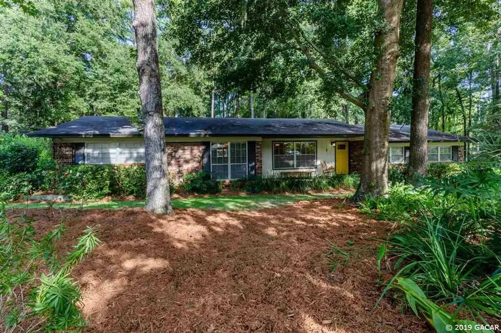 9320 NW 11th Place Gainesville FL 32606