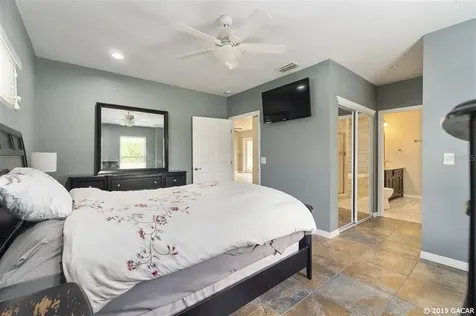 5502 SW 57th Avenue Gainesville FL 32608