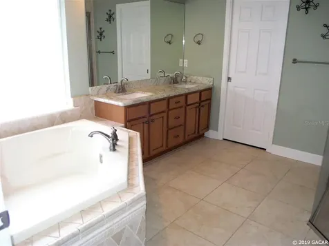 11915 NW 71st Terrace Alachua FL 32615