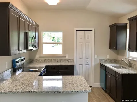 25113 SW 9th Lane Newberry FL 32669