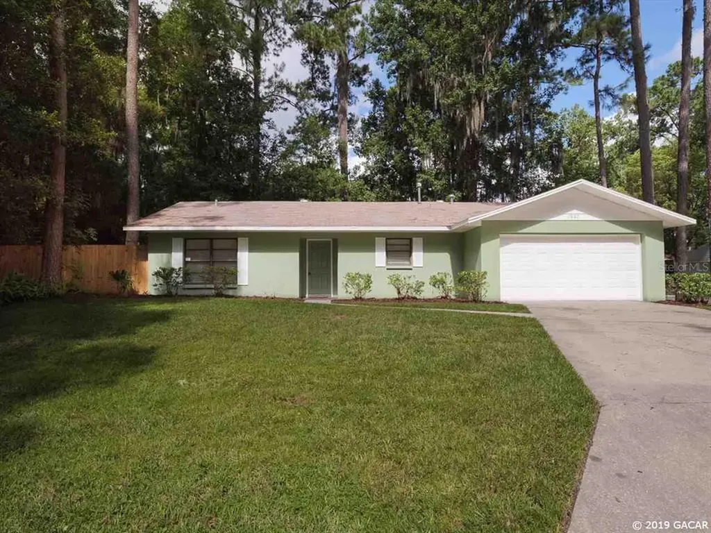 1940 SW 9th Terrace Gainesville FL 32601
