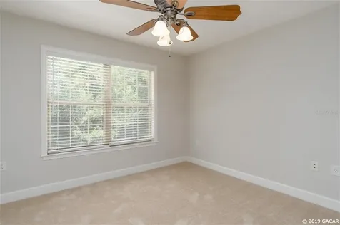 10709 NW 67th Way Alachua FL 32615