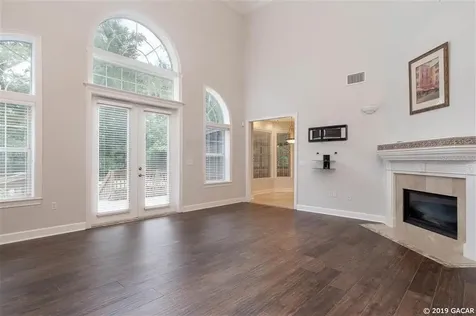 10709 NW 67th Way Alachua FL 32615